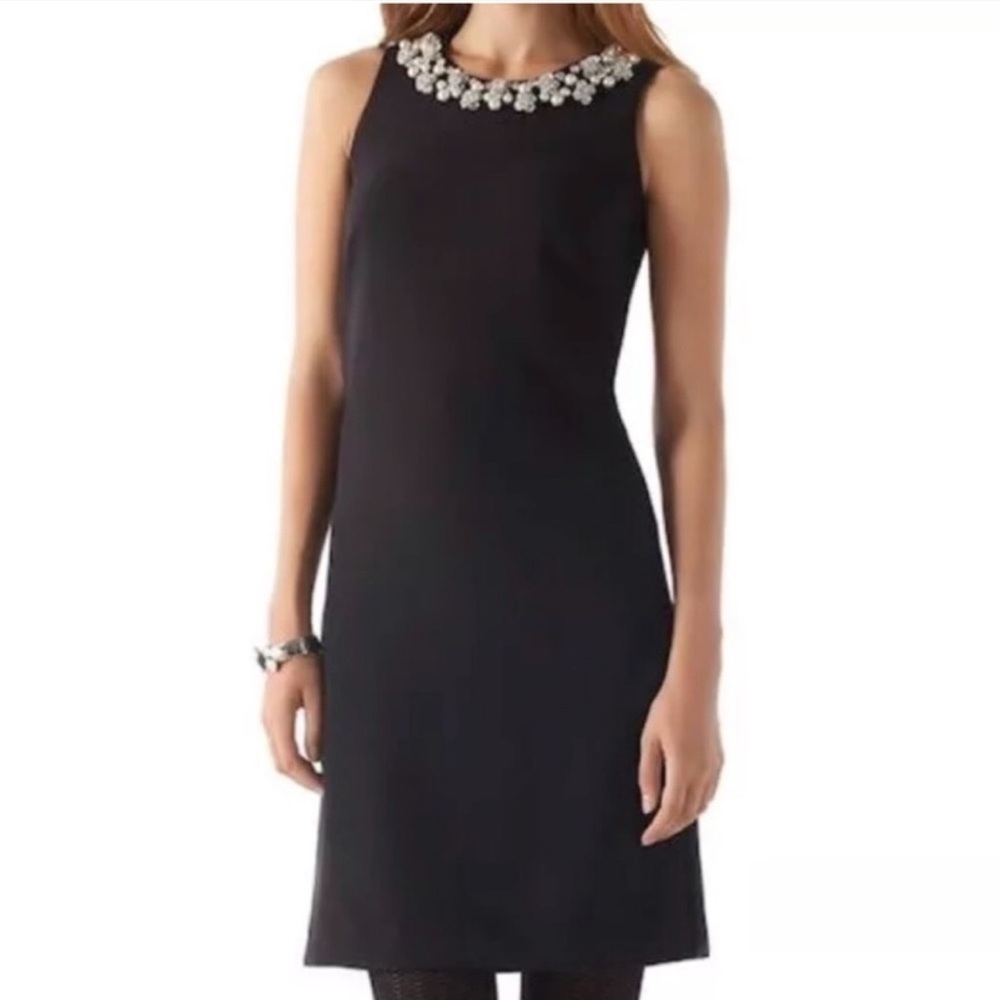 White House Black Market Rhinestone Pearl Collar Neck Dress Size 6
